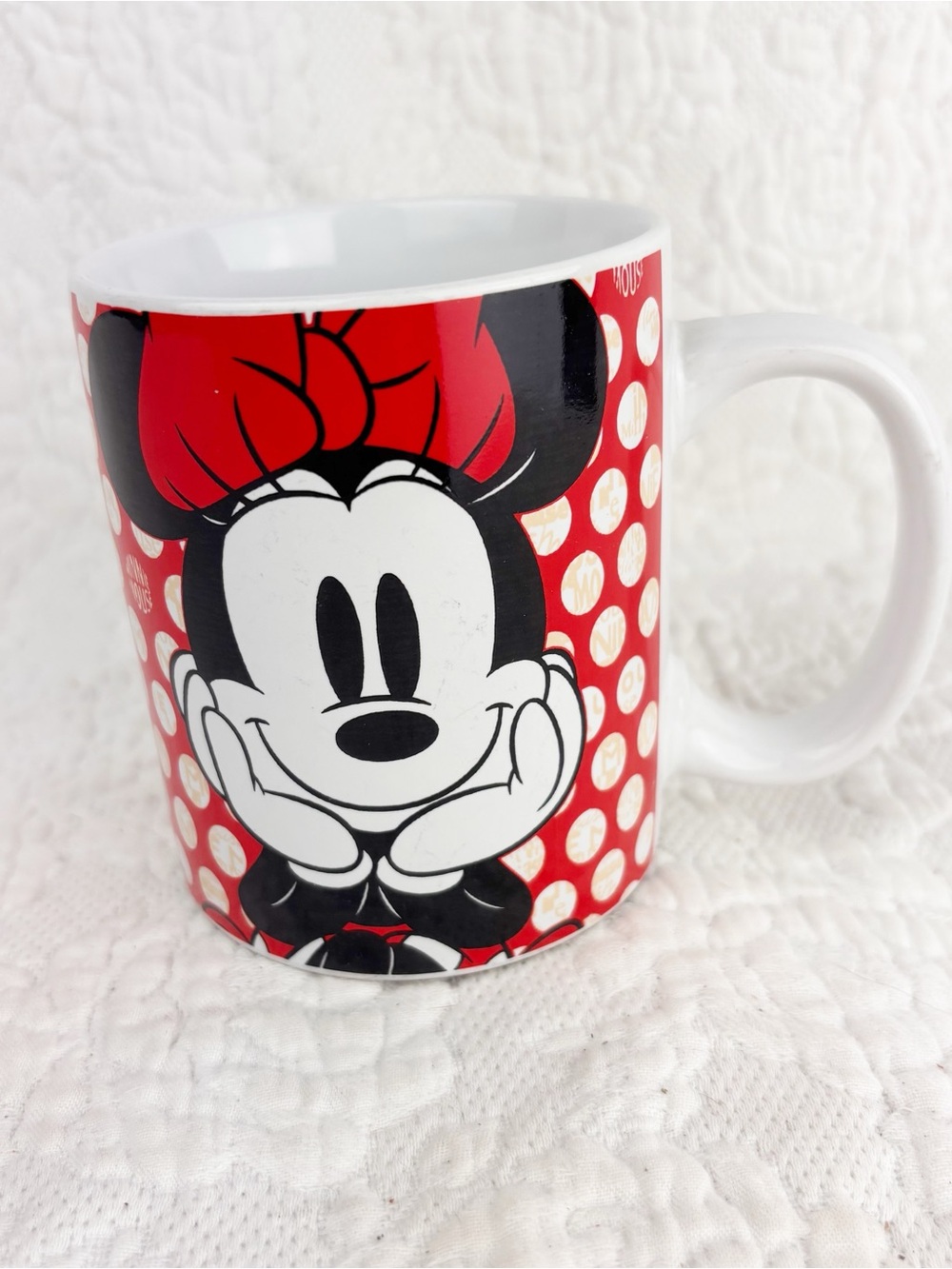 Disney Minnie Mouse Rock the Dots Silver Buffalo Ceramic Mug 12 oz